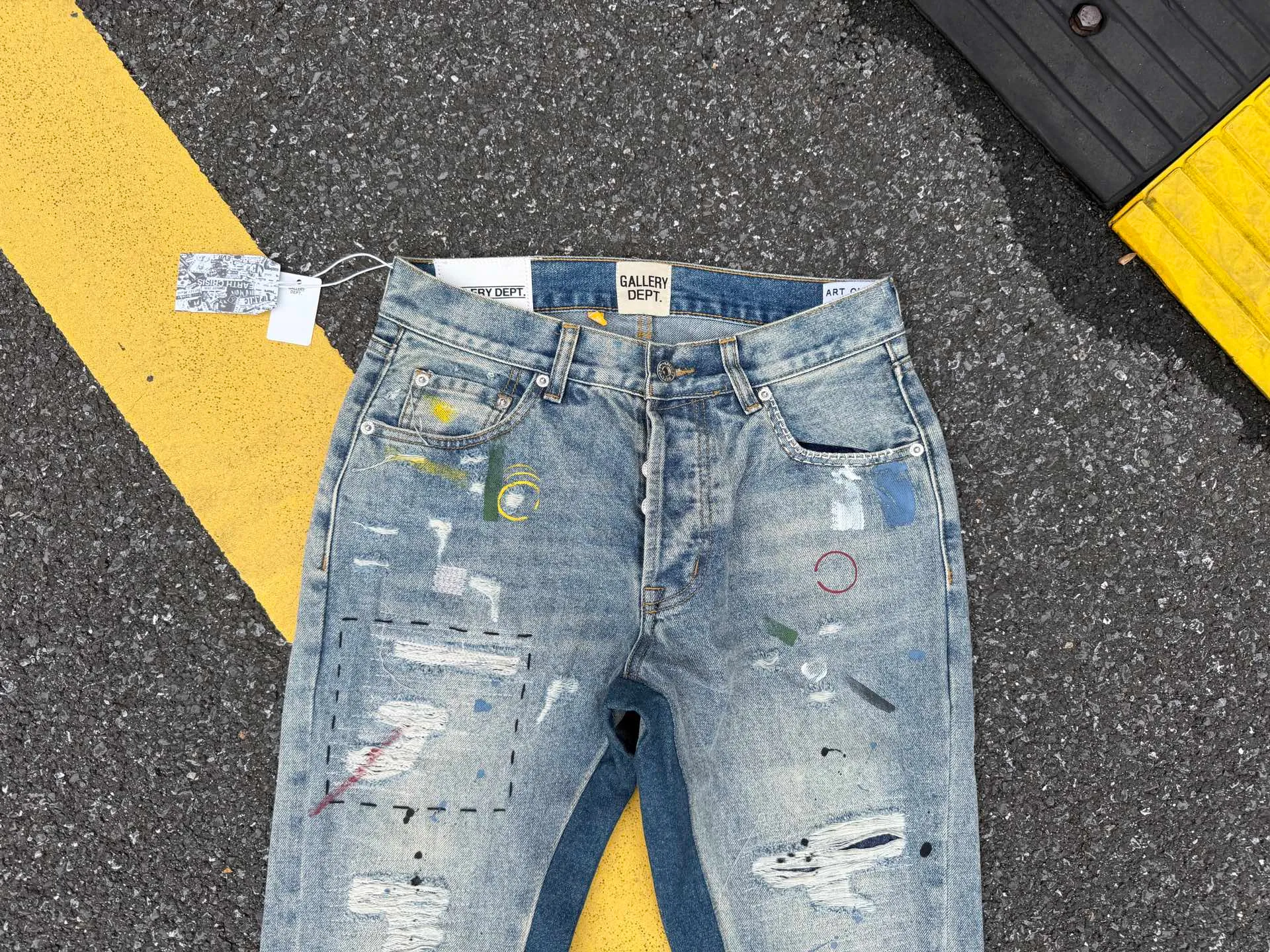 P300💰GA02 Top heavy industry GALLERY DEPT. Spliced ​​ink splash paint hand-stitched holes washed retro jeans men and women high street splash ink pants micro-flared casual trousers trendy couple same style Size: 28 30 32 34 36 (corresponds to S M L XL XXL)